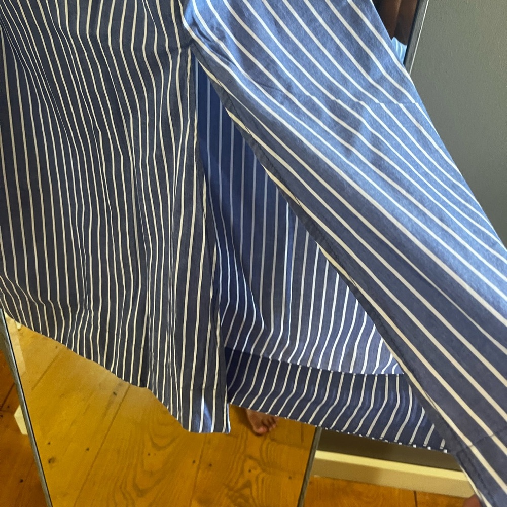 New with tag cotton high waist skirt with slits on either side